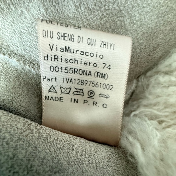 NWOT Faux Fur Cropped Jacket in Cream - Picture 4 of 7